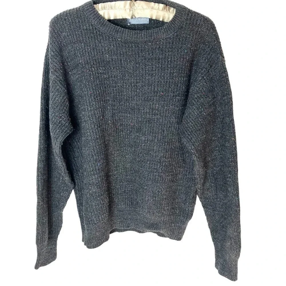 Vintage 80s Le Tigre Sweater Crewneck Medium‎